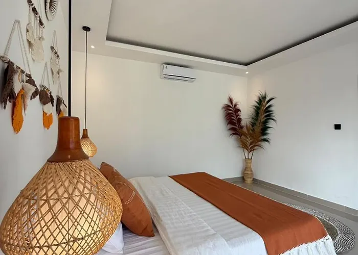Ari Private In 6br With Shared Pool