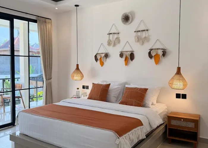 Ari Private In 6br With Shared Pool Bed & Breakfast Ubud