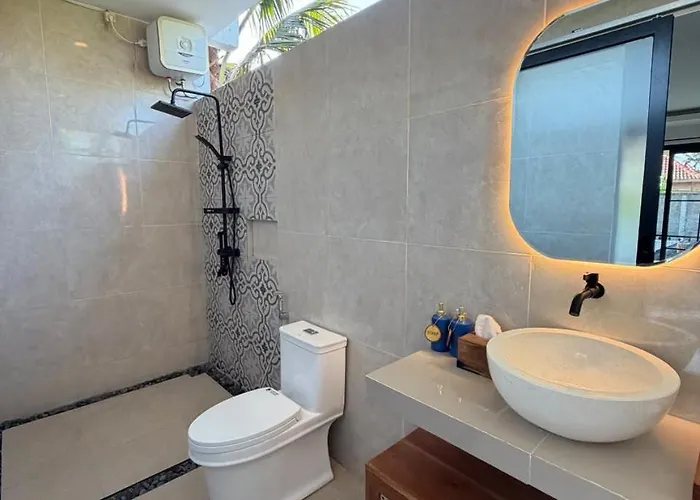 Ari Private In 6br With Shared Pool *