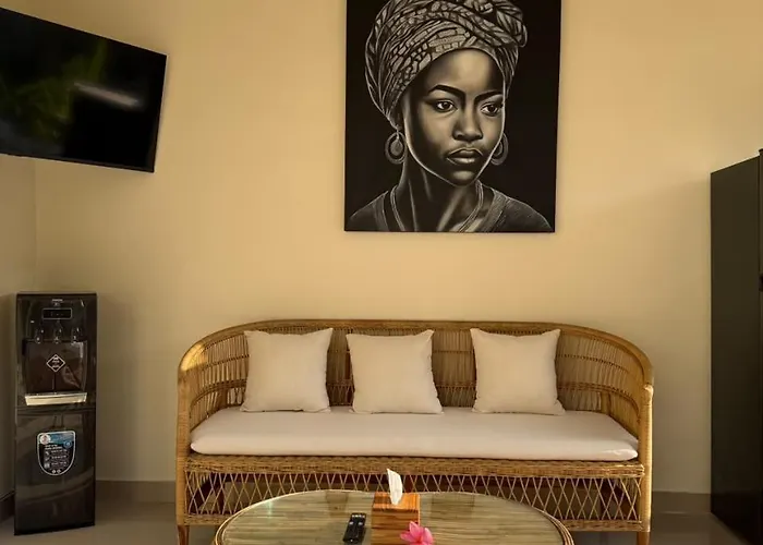 Ari Private In 6br With Shared Pool Ubud